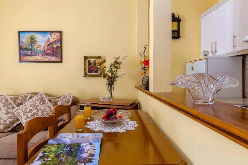 Ria'S Apartment In Corfu Town Exterior foto