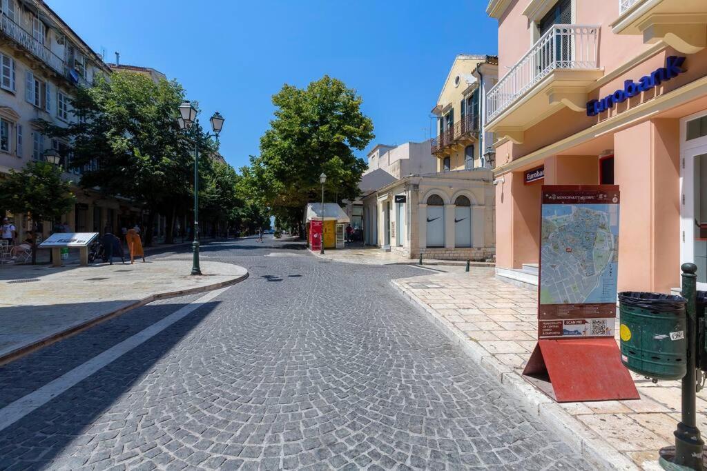 Ria'S Apartment In Corfu Town Exterior foto